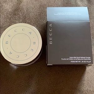 Becca Hydra-Mist set & refresh powder. NIB